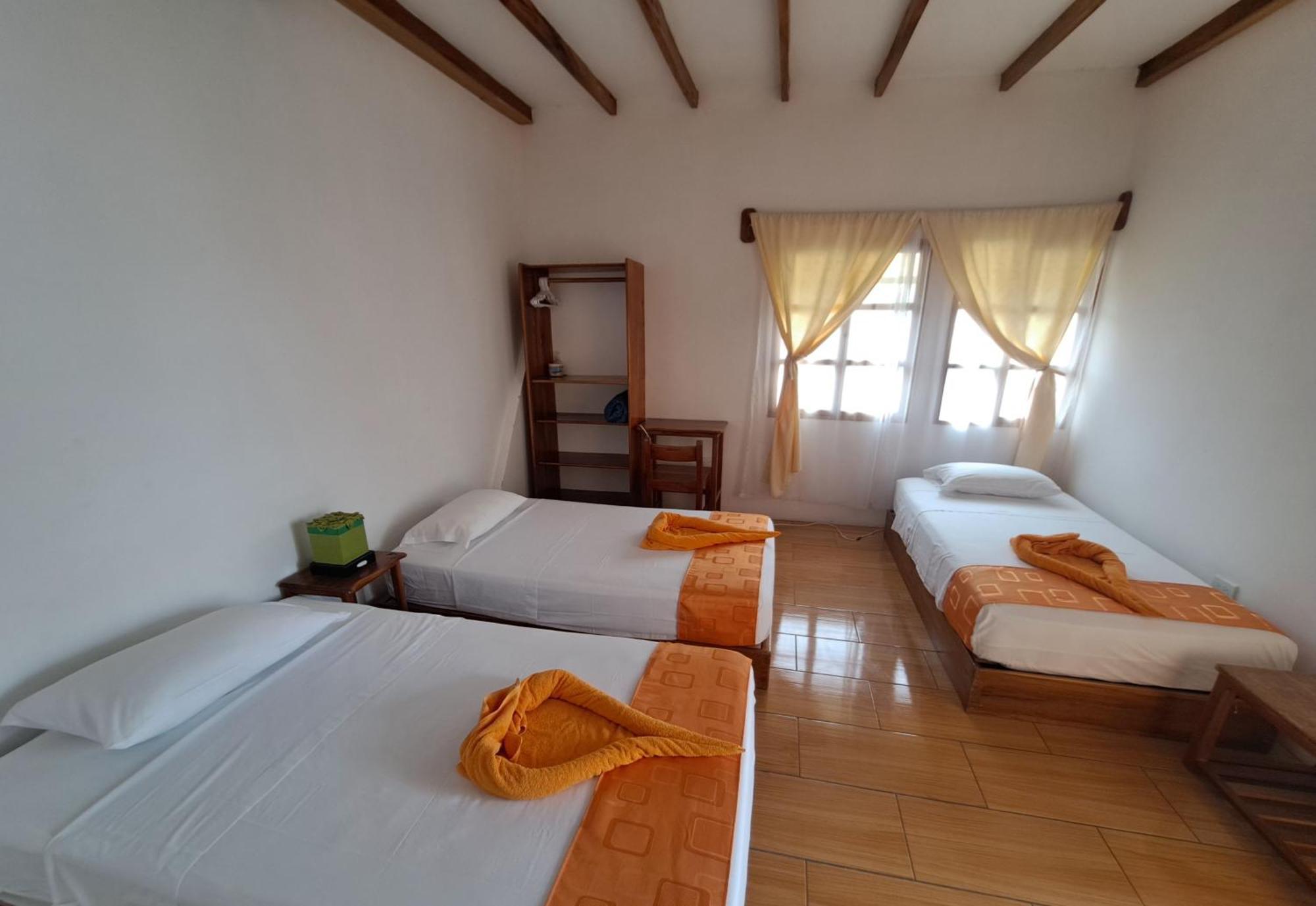 Hostal Tero Real Puerto Villamil Quarto foto